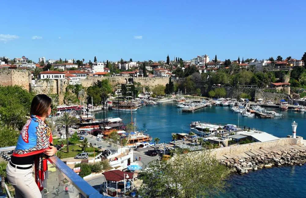 Antalya  Airport - KALEİÇİ VIP Havalimanı Transferi Mercedes Vito
